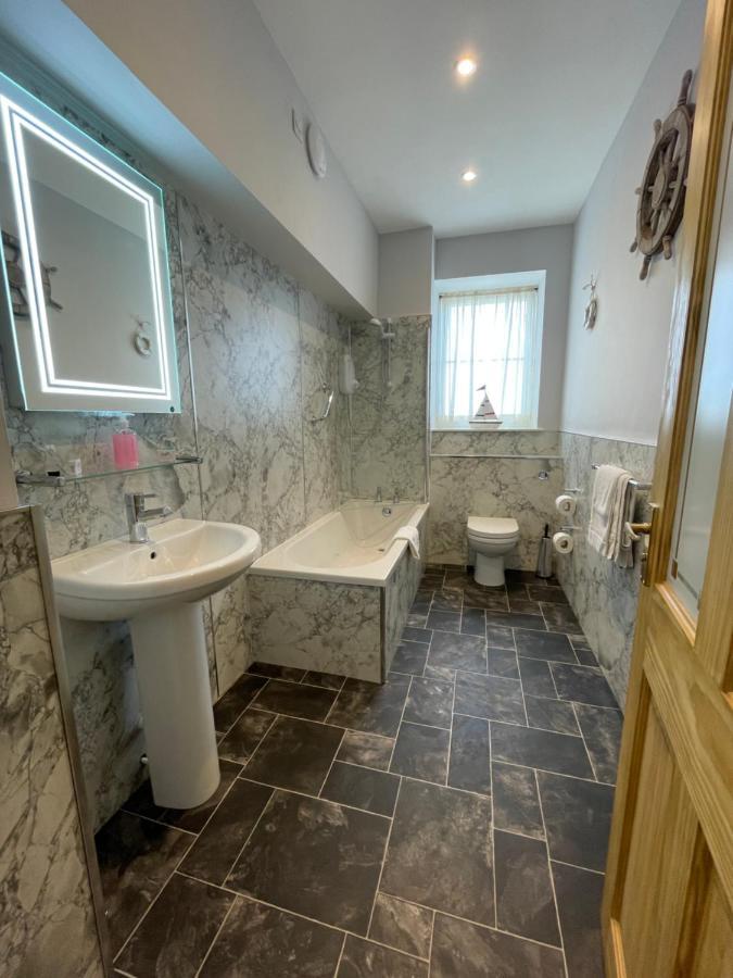 Chandlers Bnb Seahouses Exterior foto